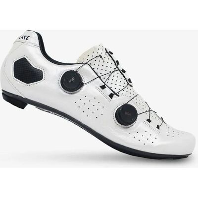 Chaussures de cyclisme Lake CX333 - Route, Pointe étroite, Talon en fibre de carbone - Publicité Chaussures de cyclisme Lake CX333 - Route, Pointe étroite, Talon en fibre de carbone - Publicité