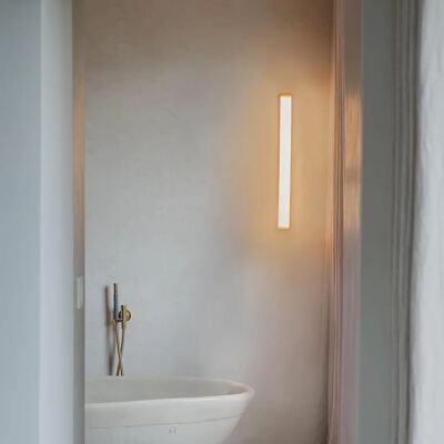 QAZQA Lámpara de Pared Oro 62cm - Luz Moderna para Baño QAZQA Lámpara de Pared Oro 62cm - Luz Moderna para Baño