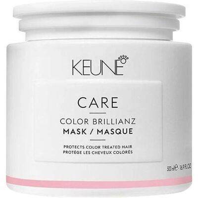 Keune Merk Model Haarmasker voor Gekleurd Haar Keune Merk Model Haarmasker voor Gekleurd Haar