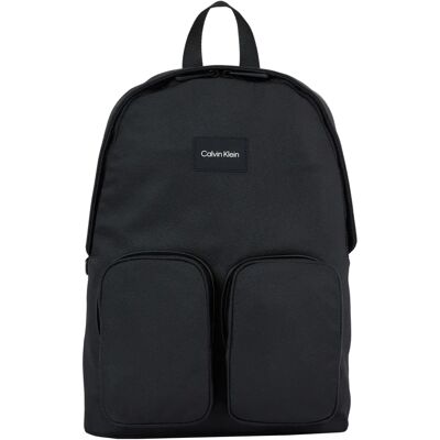 Rucsac negru Calvin Klein pentru bărbați - Compartiment pentru laptop Rucsac negru Calvin Klein pentru bărbați - Compartiment pentru laptop