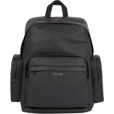 Calvin Klein Monogram Faux Leather Ryggsäck för män svart - Ryggsäck Calvin Klein Monogram Faux Leather Ryggsäck för män svart - Ryggsäck