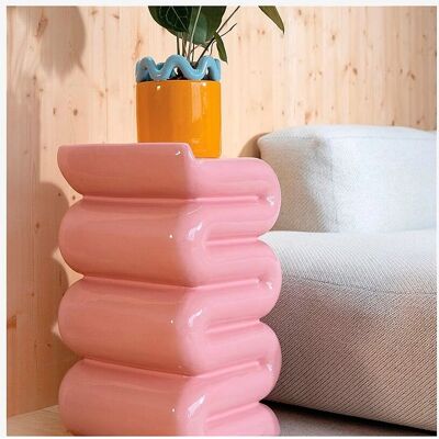 &Klevering - Rosa fiberglass sidebord - Whip - Max 15kg &Klevering - Rosa fiberglass sidebord - Whip - Max 15kg