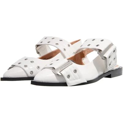Steve Madden Ballerinas aus Kunstleder in Weiß Steve Madden Ballerinas aus Kunstleder in Weiß