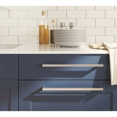 vidaXL Uchwyty do szafek 20 szt. Srebrne 320 mm Stal nierdzewna vidaXL Uchwyty do szafek 20 szt. Srebrne 320 mm Stal nierdzewna