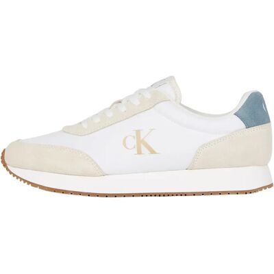 Calvin Klein Jeans Retro Runner Iconic SNK - Baskets - blanc, Cuir & Textile, Unisexe - Publicité Calvin Klein Jeans Retro Runner Iconic SNK - Baskets - blanc, Cuir & Textile, Unisexe - Publicité