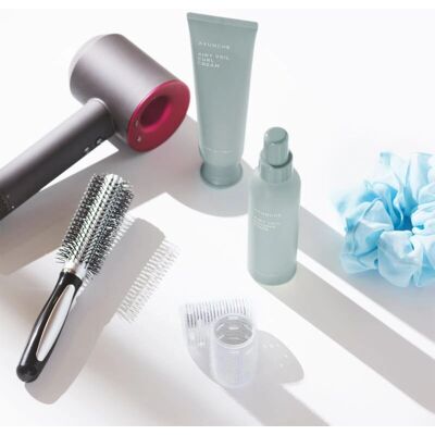 AYUNCHE Airy Veil Cremă pentru bucle - Cremă pentru păr ondulat și creț AYUNCHE Airy Veil Cremă pentru bucle - Cremă pentru păr ondulat și creț