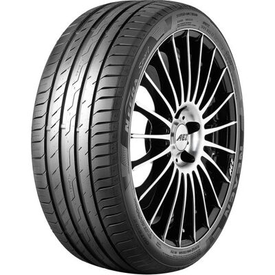 Nexen N Fera Sport 215/45 R17 91Y XL - Personbildele Nexen N Fera Sport 215/45 R17 91Y XL - Personbildele