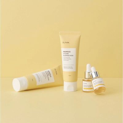 Setul de Vitamine cu Propolis iUnik - Hidratare și Strălucire Setul de Vitamine cu Propolis iUnik - Hidratare și Strălucire