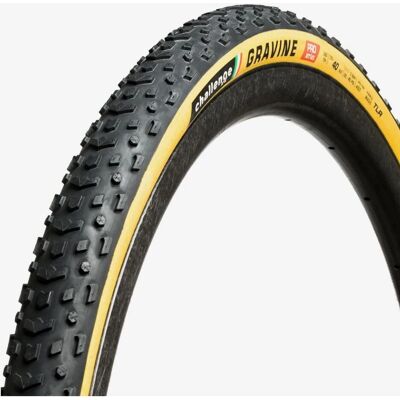 Challenge Gravine Pro Handgemaakte Tubeless Gravel Band - 700c - Zwart / Tan / 40mm Challenge Gravine Pro Handgemaakte Tubeless Gravel Band - 700c - Zwart / Tan / 40mm