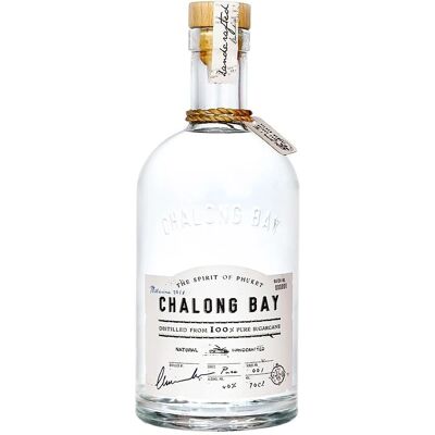 Chalong Bay PURE CANE Spirit Drink - 40% Vol. 0,7l Geschenkset Chalong Bay PURE CANE Spirit Drink - 40% Vol. 0,7l Geschenkset