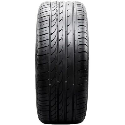 DIMAX R8 215/45ZR17 Pneumatique d'été - Publicité DIMAX R8 215/45ZR17 Pneumatique d'été - Publicité