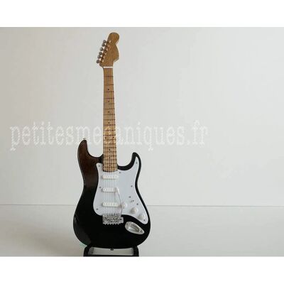 Mini gitara Fender Blackie - Model w skali 1:4 z podpórką Mini gitara Fender Blackie - Model w skali 1:4 z podpórką