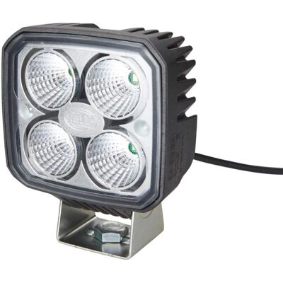 Hella Modell 996 LED Arbeitsscheinwerfer - Weitreichende Ausleuchtung Hella Modell 996 LED Arbeitsscheinwerfer - Weitreichende Ausleuchtung