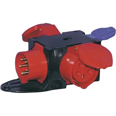 PCE Enchufe Multipuesto Compacto - 2 CEE y 1 contacto de protección - IP 44 PCE Enchufe Multipuesto Compacto - 2 CEE y 1 contacto de protección - IP 44