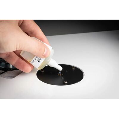 Pro-Ject Lube It - Lubrifiant haute technologie pour platine - Publicité Pro-Ject Lube It - Lubrifiant haute technologie pour platine - Publicité