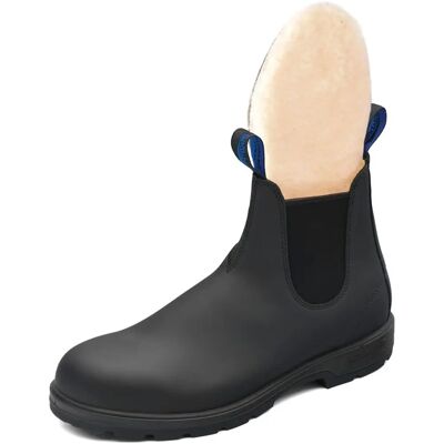 Botin Chelsea din piele impermeabilă Blundstone 566 - Negru Botin Chelsea din piele impermeabilă Blundstone 566 - Negru