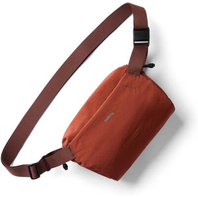 Bellroy Lite Sling Mini - Sac en bandoulière, Argile, Compact, Nylon recyclé - Publicité Bellroy Lite Sling Mini - Sac en bandoulière, Argile, Compact, Nylon recyclé - Publicité