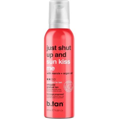 B.tan Just Shut Up and Sun Kiss Me Lett bronzing- og opplysningsmousse - Produkttype B.tan Just Shut Up and Sun Kiss Me Lett bronzing- og opplysningsmousse - Produkttype
