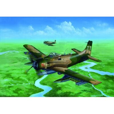 Kit de modelo Douglas A-1J Skyraider AD-7 de Trumpeter - Escala 1:32 Kit de modelo Douglas A-1J Skyraider AD-7 de Trumpeter - Escala 1:32