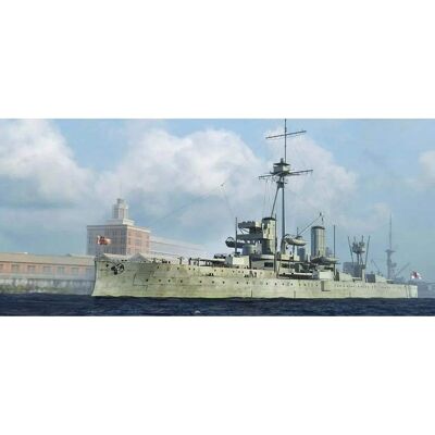 Trumpeter HMS Dreadnought 1918 Modelbouwpakket - 1:700 schaal Trumpeter HMS Dreadnought 1918 Modelbouwpakket - 1:700 schaal